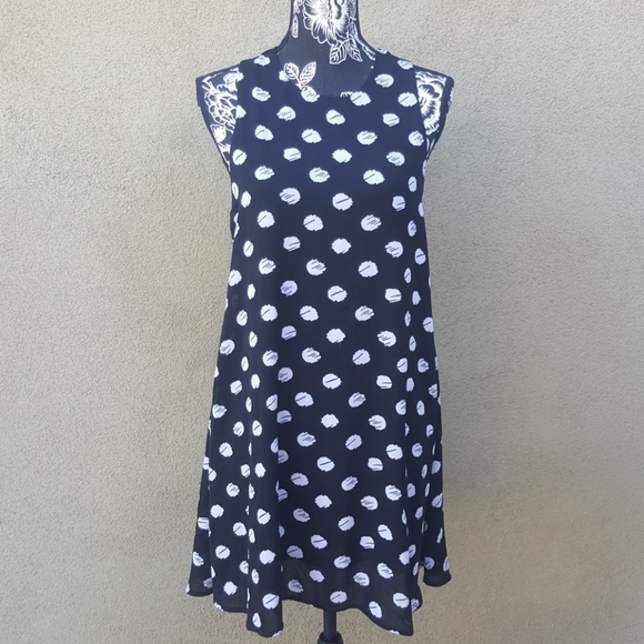 Polka dot dress - Picture 1 of 8